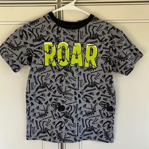 Garanimals “ROAR” Short Sleeve Tee-size 7